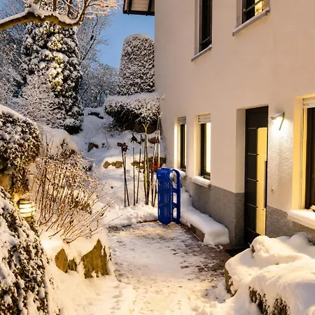 Apartment Zum Sperberring - Parkplatz - Wallbox - Wlan - Netflix&disney - Sehr Ruhig - Perfekt Zum Entspannen&erholen