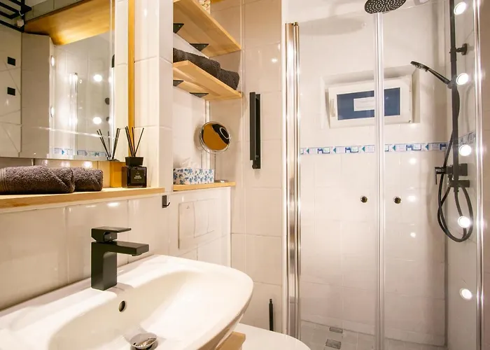 Zum Sperberring - Parkplatz - Wallbox - Wlan - Netflix&disney - Sehr Ruhig - Perfekt Zum Entspannen&erholen * Ilmenau