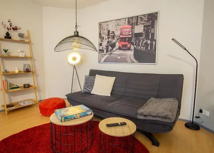 Zum Sperberring - Parkplatz - Wallbox - Wlan - Netflix&disney - Sehr Ruhig - Perfekt Zum Entspannen & Erholen Ilmenau